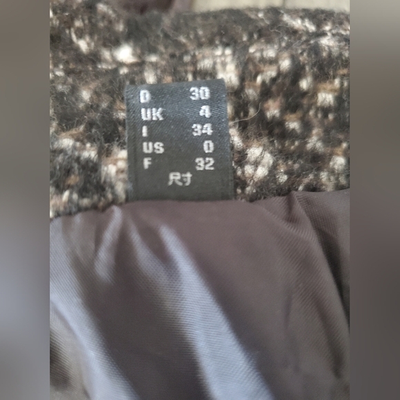 Esprit  wool coat size 0 - Picture 8 of 8